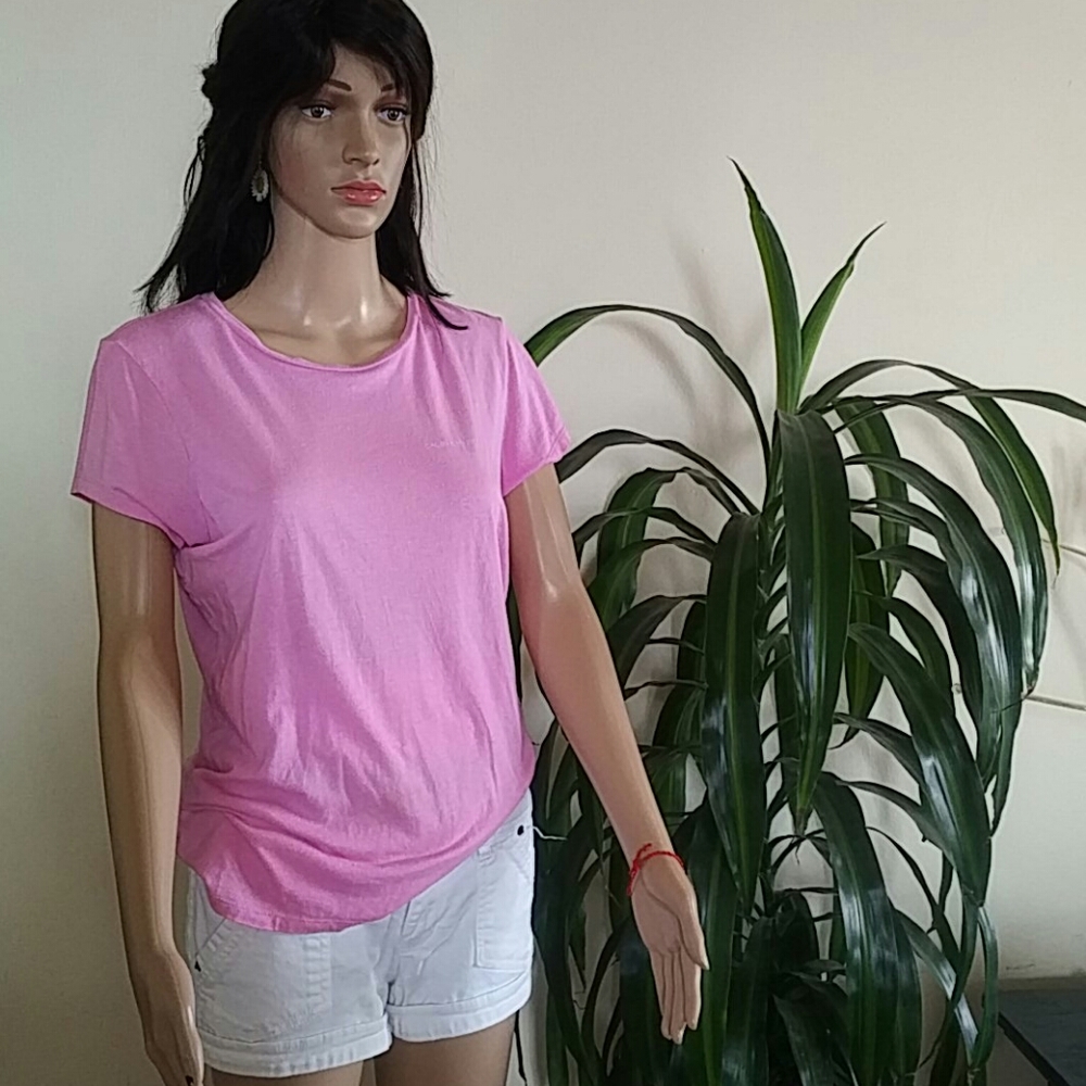 🌼 Calvin  Klein  T -Shirt